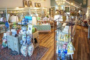 the gift shop 