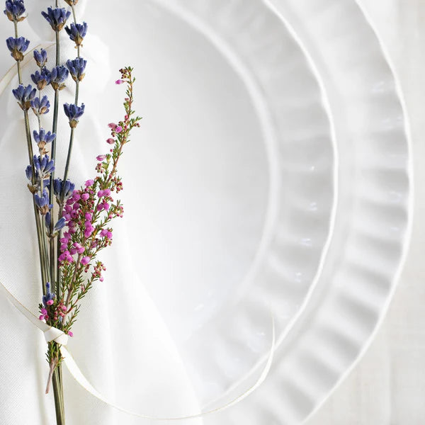 Pietra Serena White Place Setting