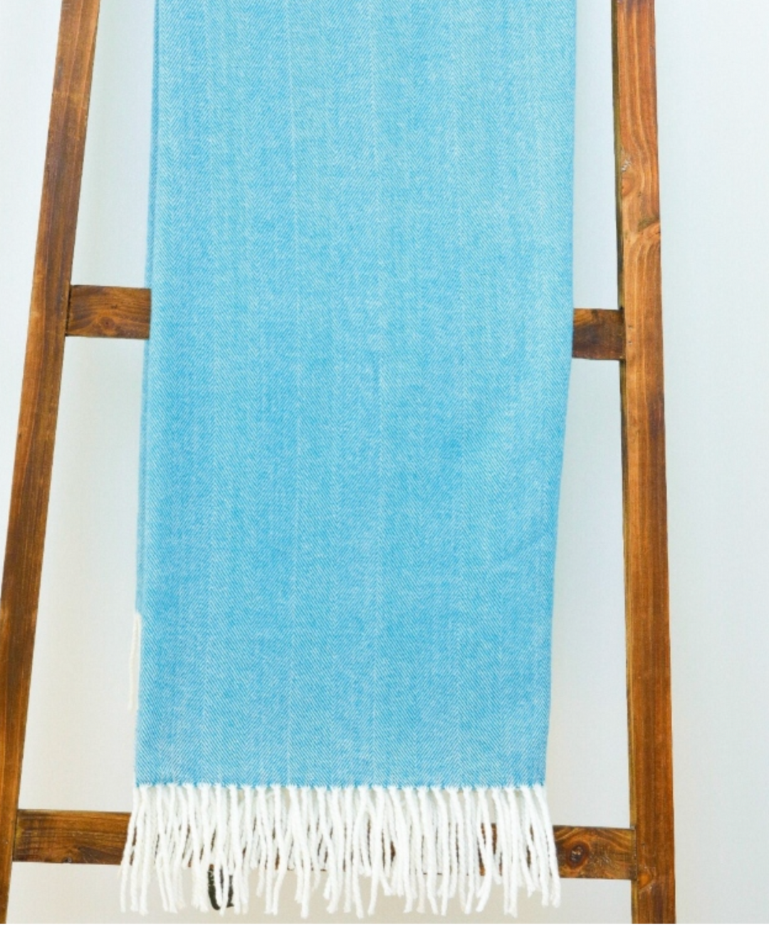 Adirondack Herringbone Woven Throw